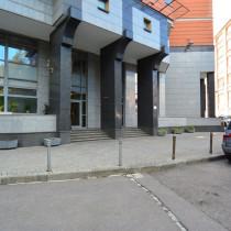 Вид входной группы снаружи Жилое здание «2-й Щемиловский пер., 4»